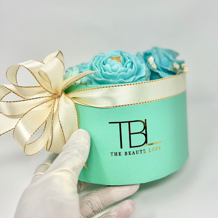 Tiffany Blue Small Round Soapery Flowers Gift Box