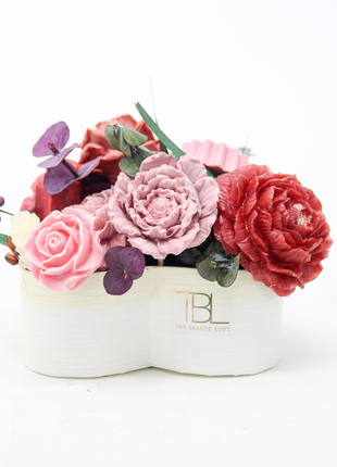 Mixed Reds & Pinks Cream Box 10-12 Flowers SoapFleur Forever Soap Bouquet with Dehydrated Botanicals